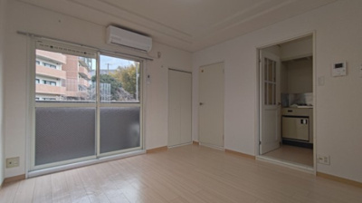 【居間・リビング】 | フォレストヴィラ