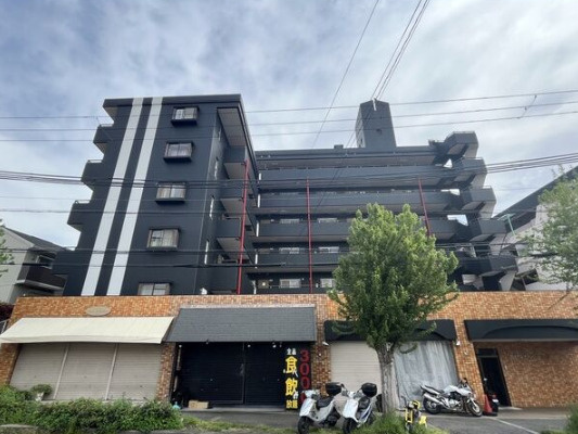 ロイヤルメゾンアドニス