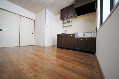 【居間・リビング】 | ファミネス