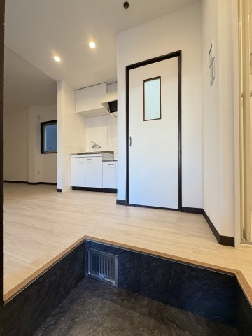 パレ・ロンシャムの玄関