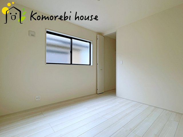 白岡市小久喜　新築一戸建て　リーブルガーデン　02の洋室|26.5.23　撮影済み