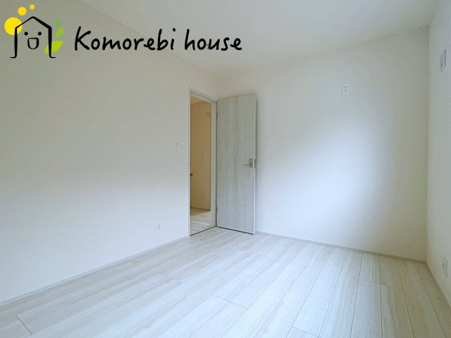 白岡市小久喜　新築一戸建て　リーブルガーデン　02の洋室|26.5.23　撮影済み