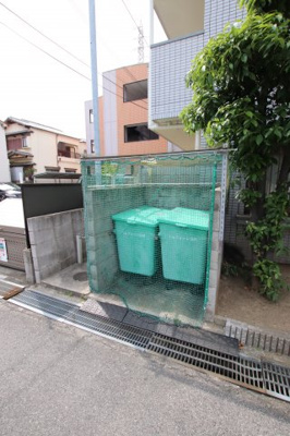 【その他共用部分】 | ベルフォーレ深井 | 敷地内ゴミ捨場