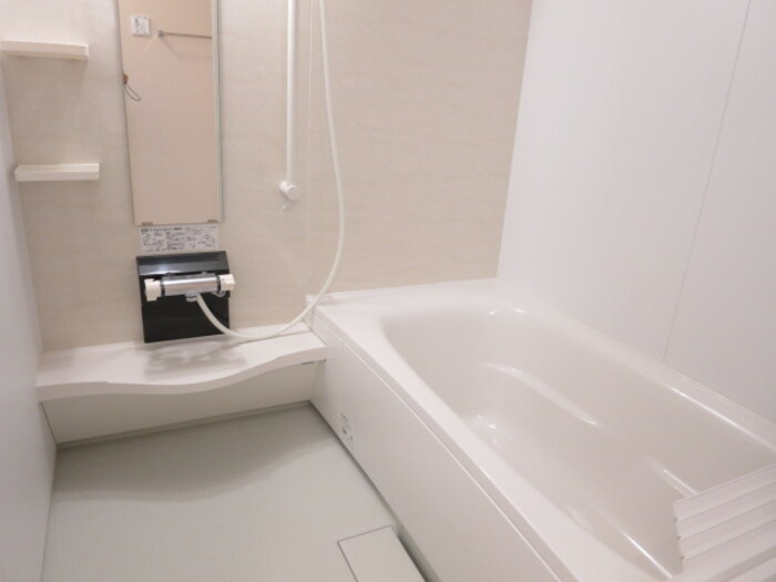 ウエストパーク藤の浴室