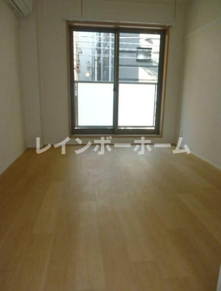 セゾンクレールの居間・リビング