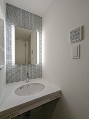 【独立洗面台】 | エルファーロ三軒茶屋Ⅱ