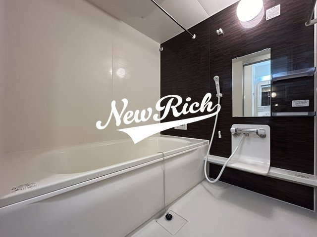 伊勢崎市宮子町のアパートの浴室