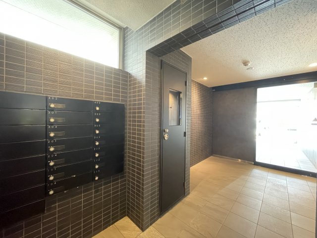 KNOTS桜台Sta.／ノッツ桜台ステーションのロビー|KNOTS桜台