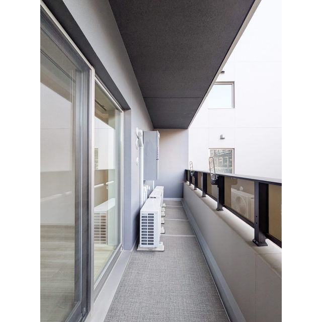 プライムガーデン若木のバルコニー