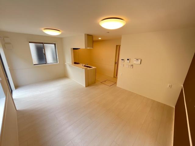 ＩＶＹＣＯＵＲＴ　-アイビーコート-の居間・リビング|リビング