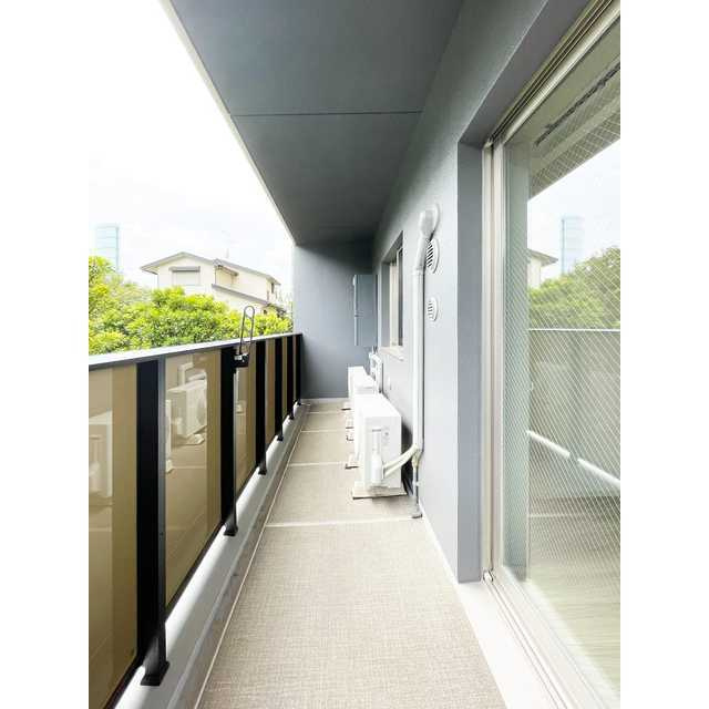 プライムガーデン若木のバルコニー