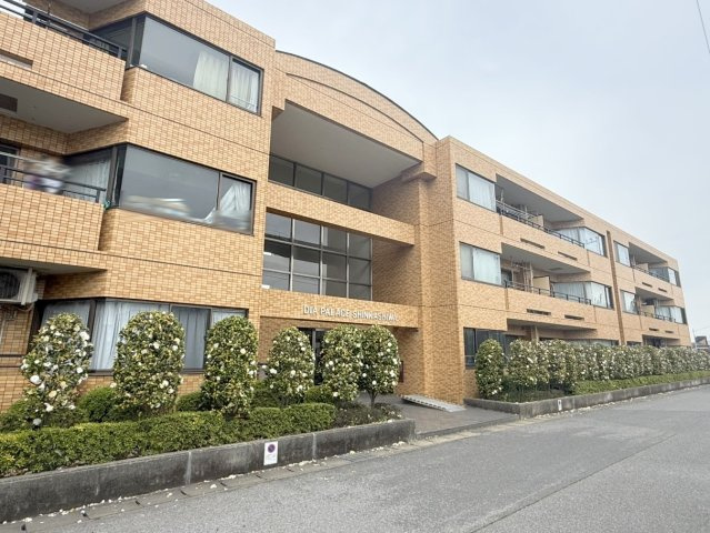 ダイアパレス新柏の外観|外観/3階建て1階南向きのお部屋のご紹介です！