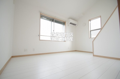 【居間・リビング】 | M'sフラット | 綺麗なお部屋♪