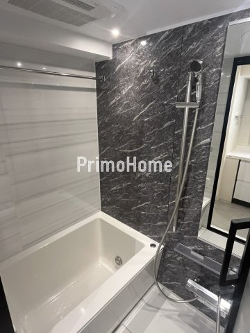 ディームス大手町ノースの浴室