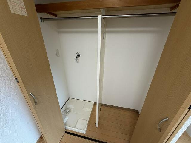 ピソ・エスペランサの設備|洗濯機置き場です