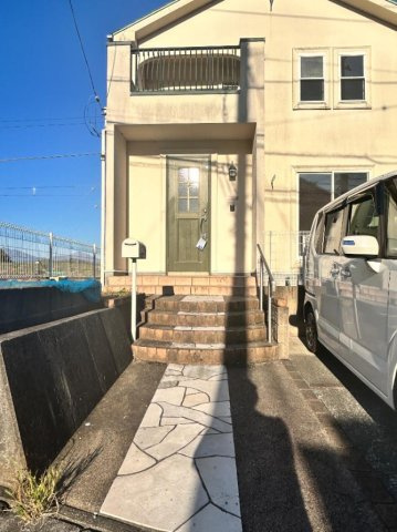 【玄関】 | 〇●小田原市清水新田 中古戸建●〇 | リフォーム前写真