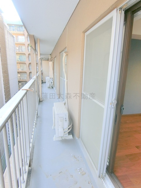 西蒲田スカイハイツのバルコニー|物干し器具つきバルコニー