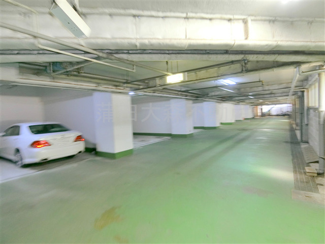 西蒲田スカイハイツの駐車場