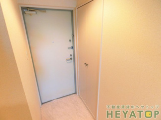 【玄関】 | シューズボックス付き玄関（同仕様写真）