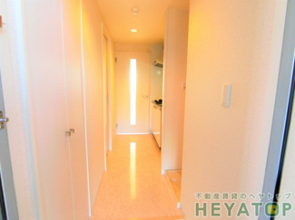 【内装】 | キッチンスペース（同仕様写真）