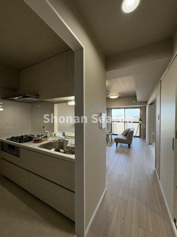 【間取り】 | ご夫婦や子育て世代にもおすすめの全居室収納付き２SLDK◎　
全室フローリングで、お掃除も楽々です。