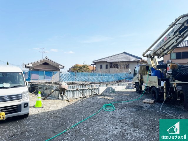 高槻市大和　新築一戸建ての外観|周辺は落ち着いた街並みの住宅地！子育てがしやすい住環境です！まだ未完成ですが、現地でしかわからない事もございます。是非一度ご覧ください。