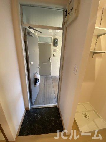 リバティ２１　Bの玄関