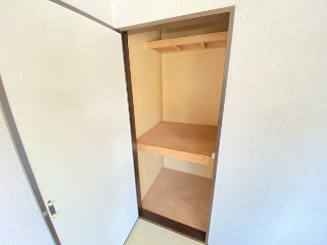 フレグランス左京　Ｂ棟の収納|小物を収納するのに便利です