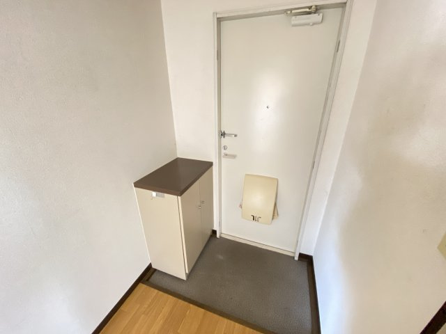 フレグランス左京　Ｂ棟の玄関|きれいな玄関です