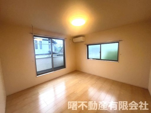 伊達郡国見町大字山崎字堰下の寝室|主寝室です