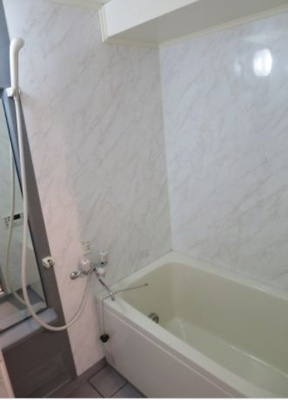 【浴室】 | ペリグリンアパートメント | お風呂です