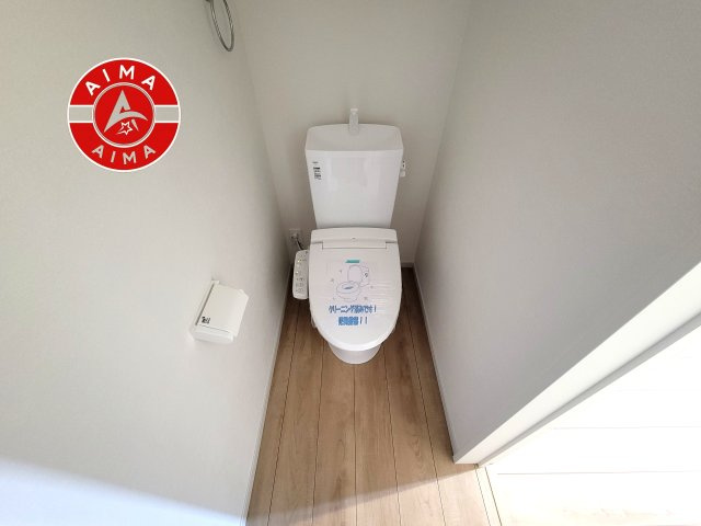 福岡市早良区重留１丁目第5-４棟（2号棟）のトイレ|温水洗浄便座を完備しております。2ヶ所にトイレがあるのは朝の慌ただしい時間も安心です。