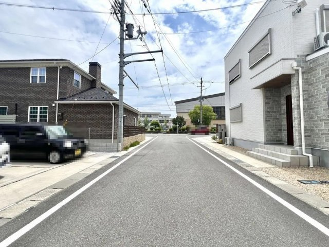 守山市荒見町　中古戸建