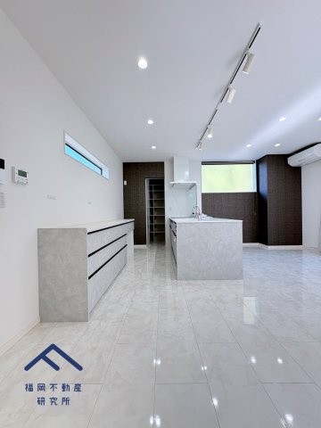 早良区重留４丁目　戸建ての居間・リビング