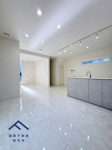 早良区重留４丁目　戸建ての居間・リビング