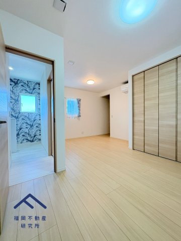 早良区重留４丁目　戸建ての洋室
