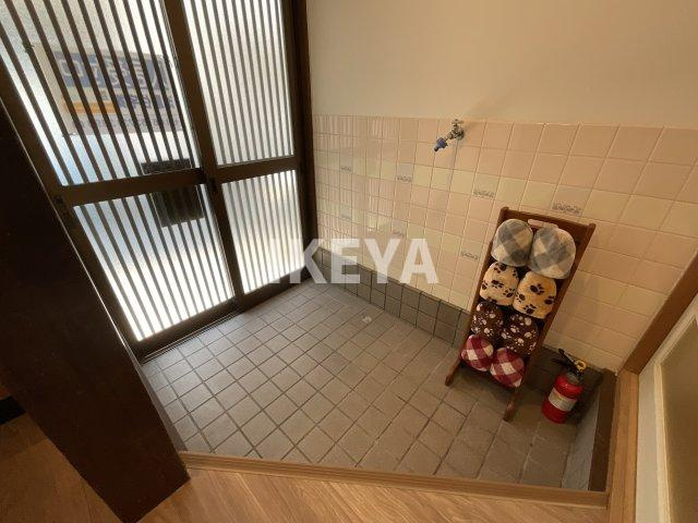 中津3貸家の玄関