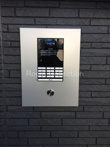 ノースヒル　新宿ウエストのエントランス