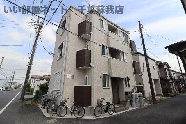 アデランテ　浜野の外観