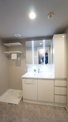 【独立洗面台】 | 古江西町パークマンション | 最新の洗面台設備