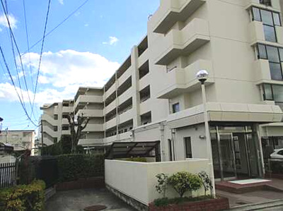 【外観】 | 古江西町パークマンション | ２０２５年１０月にリノベーション完了
水回り、建具、クロス、フローリングを新規更新、交換済み３ＬＤＫマンション