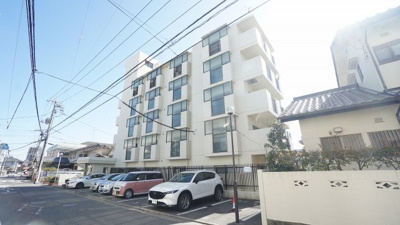 【外観】 | 古江西町パークマンション | ２０２５年１０月にリノベーション完了
水回り、建具、クロス、フローリングを新規更新、交換済み３ＬＤＫマンション