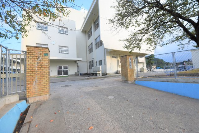 福岡市早良区重留１丁目第5-４棟（4号棟）の周辺|入部小学校
