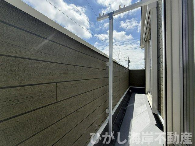 平塚市田村8丁目　新築戸建　全2棟のバルコニー|バルコニー
