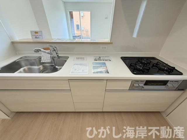 平塚市田村8丁目　新築戸建　全2棟のキッチン|システムキッチン