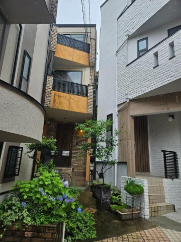 港区西麻布2丁目　中古戸建の外観