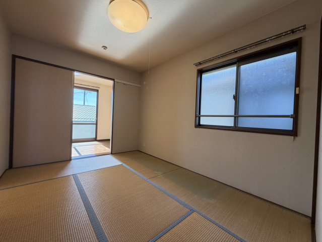 メゾンドブライトン Bの和室