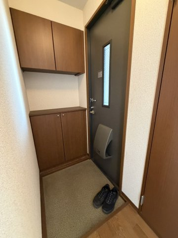 メゾンドブライトン Bの玄関