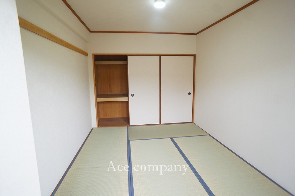 【寝室】の画像