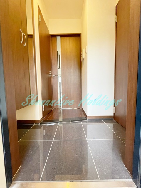 横浜市戸塚区矢部町の賃貸マンションの玄関|お履き物が多い方にもおすすめ♪